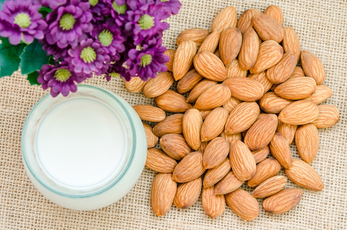 Almond with milk almonds